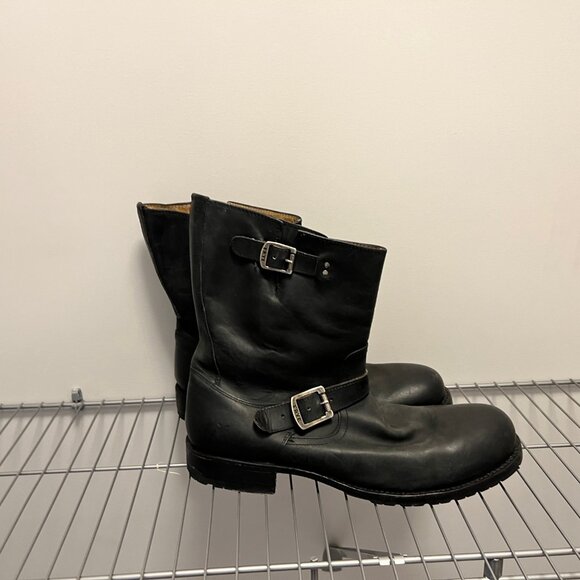Frye Engineer Boots – Black Leather – Sizes R13/L12 – Like New - Picture 2 of 4